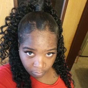 Meet your Posher, Erica